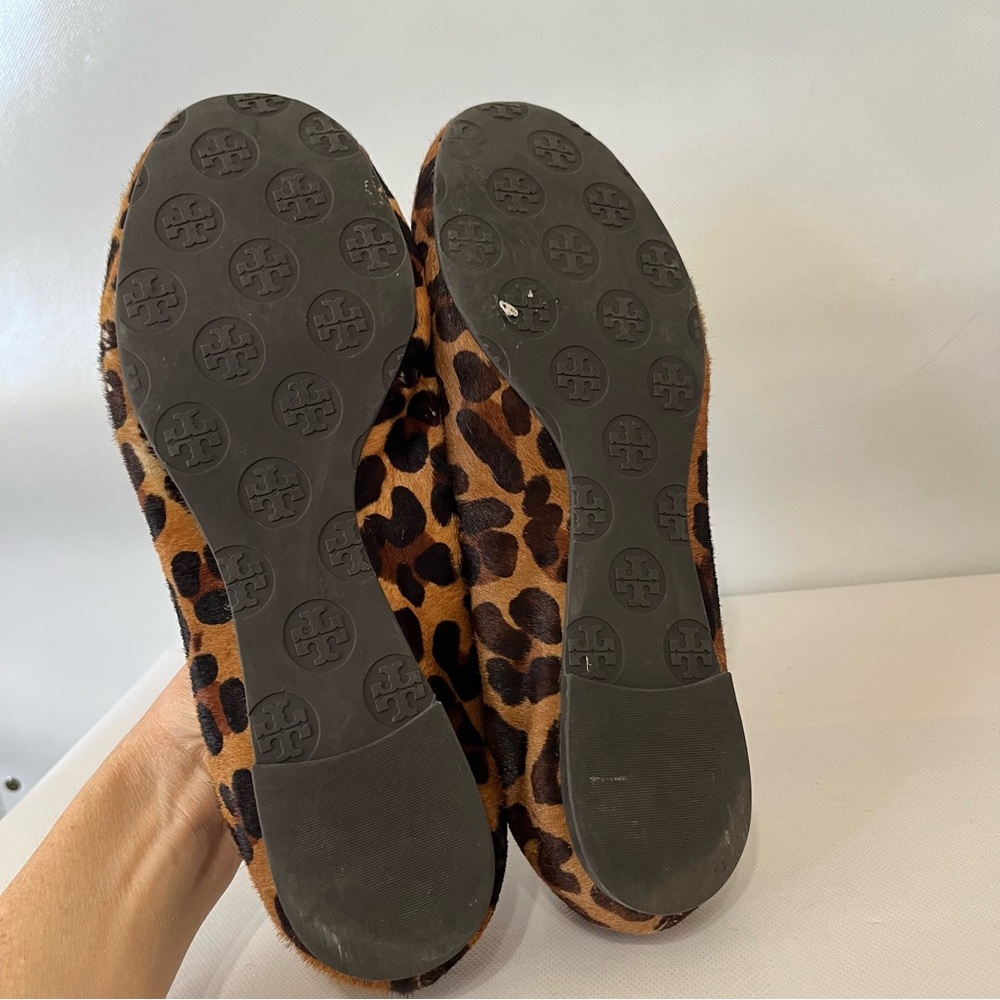 Tory Burch Reva Leopard Flat Calf Skin - Picture 6 of 7